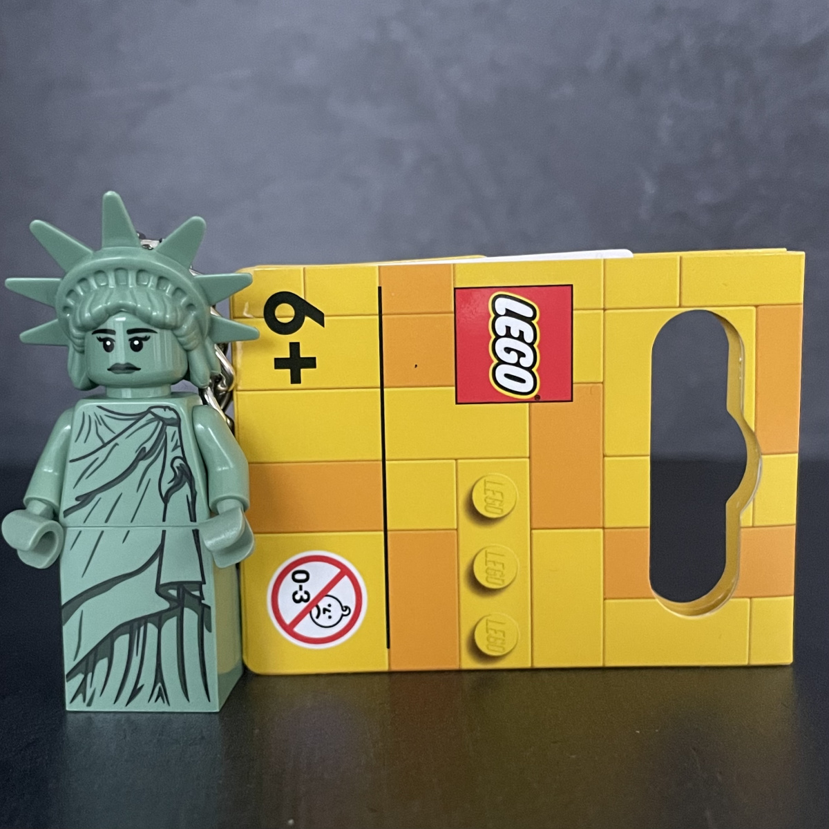 854082 Lady Liberty Key Chain