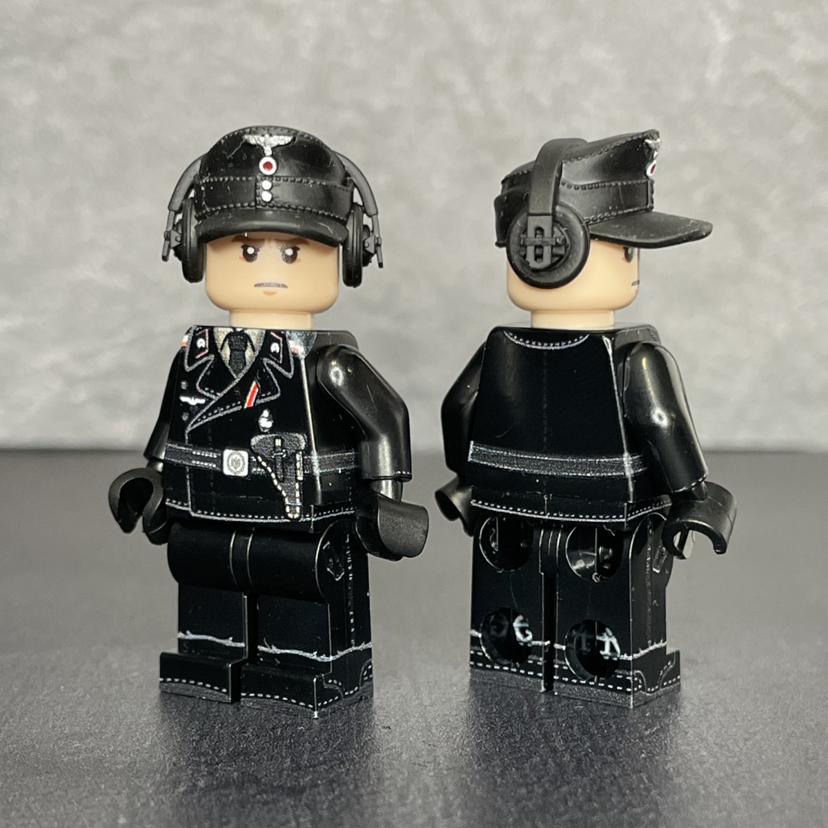 German Tanker Officer | 1943 - custom printed Lego military minifigures ...
