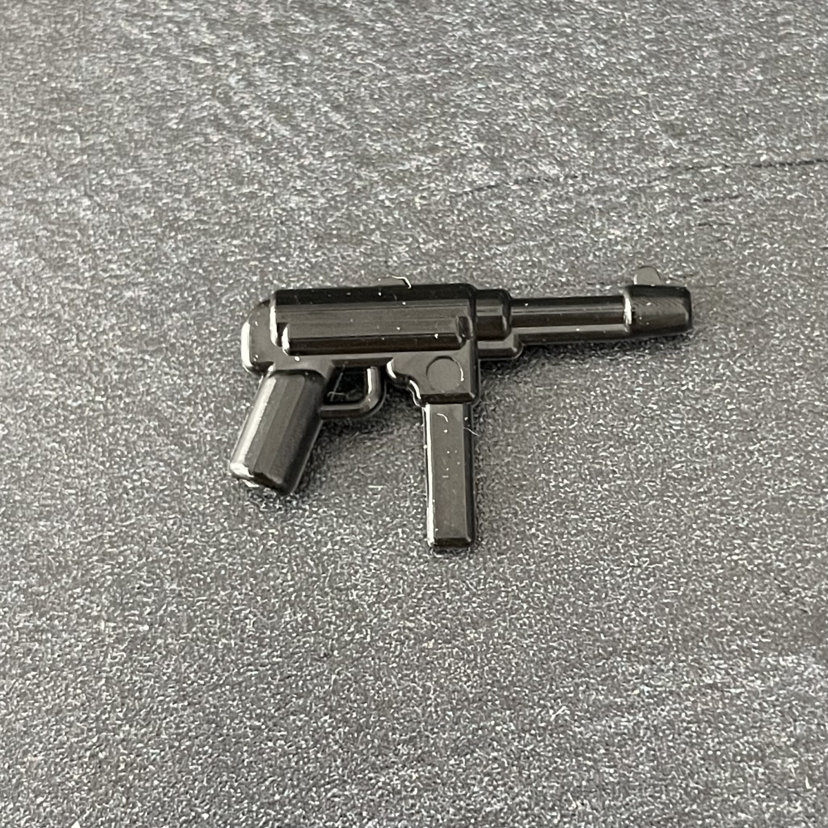 MP40 v1 черный