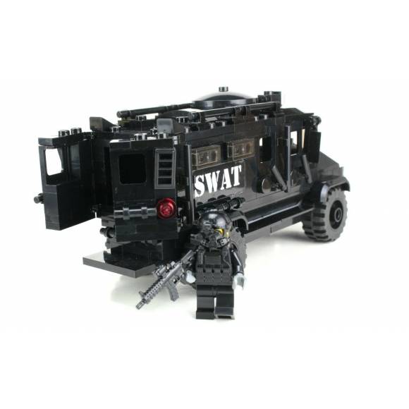 Swat машина лего