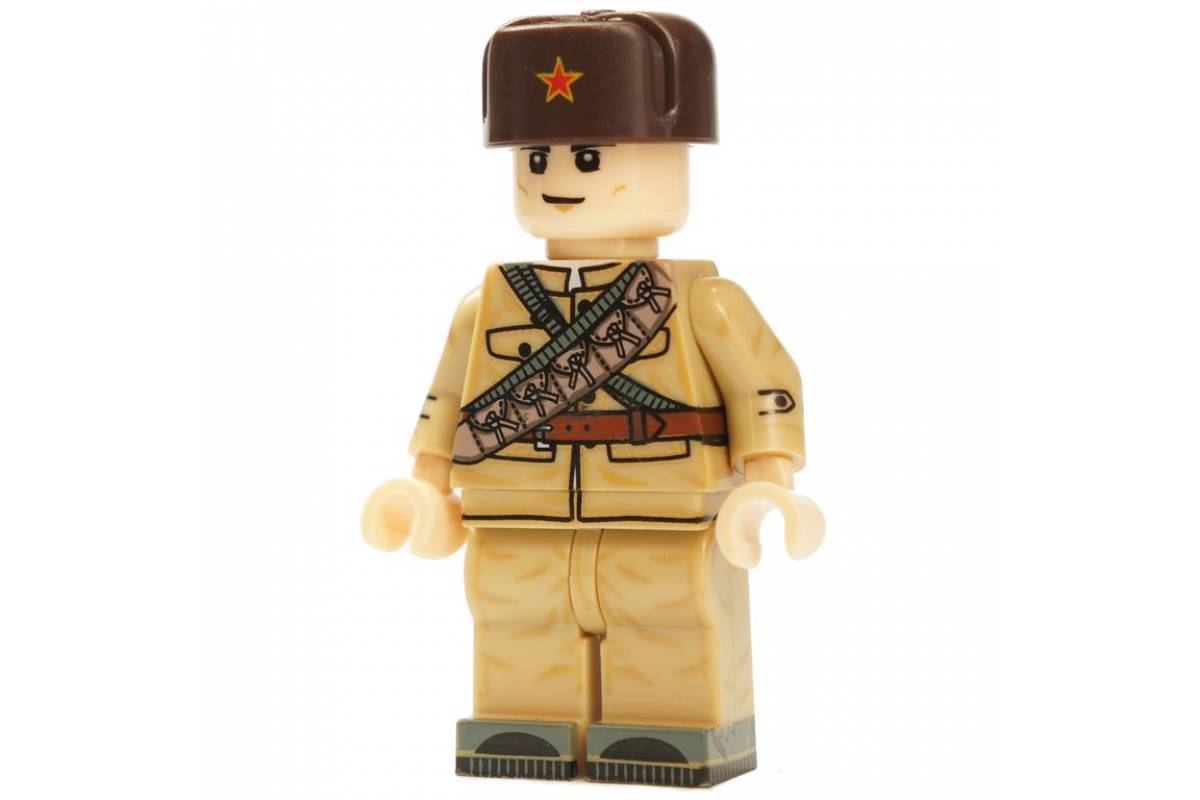 Chinese soldier - WWII Era (Brickpanda)