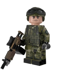 Modern Swedish Army Rifleman with M249 SAW Para