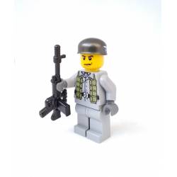 WWII German paratrooper gray with FG-42
