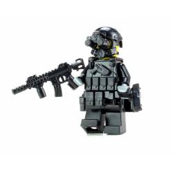 Swat Police Officer Assaulter Minifigure