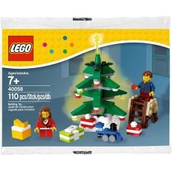 40058 Decorating the Tree